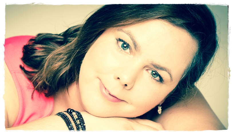 Nina von HerzFacetten